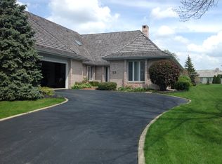 123 Inverness Ln, Schererville, IN 46375
