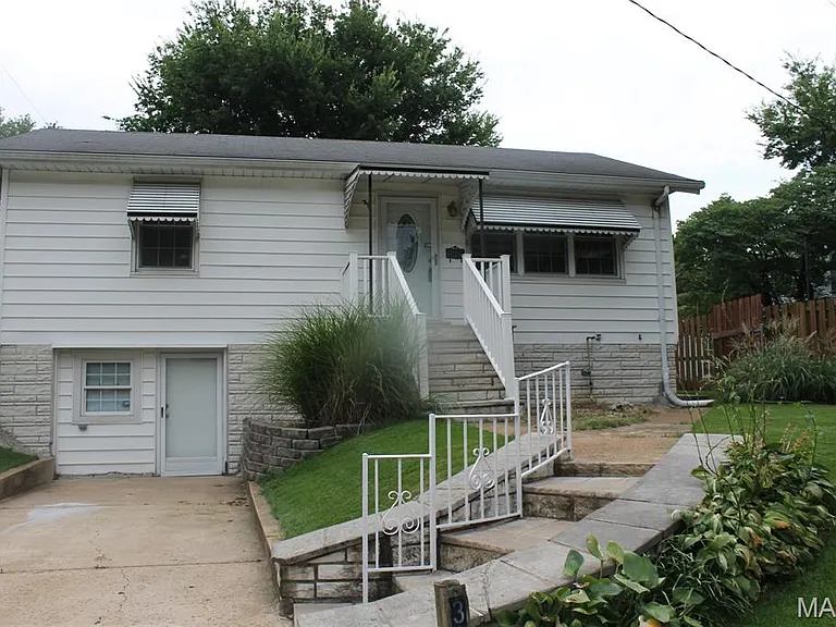 3818 Wabash Ave — Photo 1