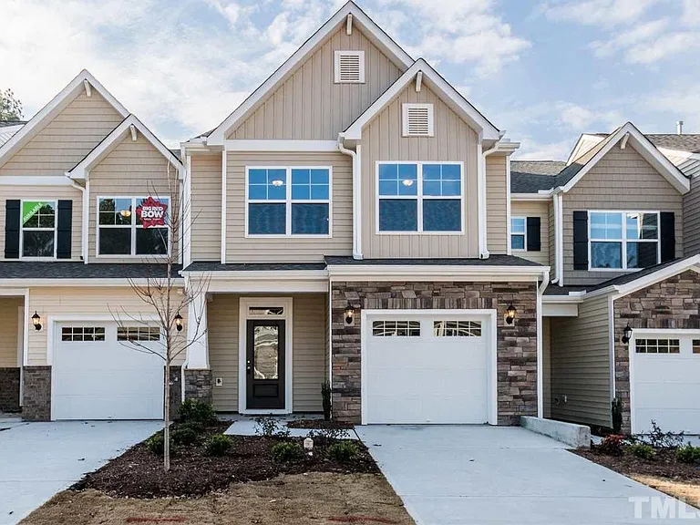 57 Galway Glenn Ln — Photo 1