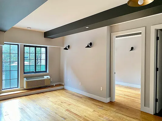 Rented by MADEHOME | media 12