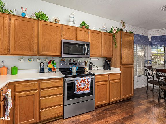 2nd image of 20640 N 103RD Avenue