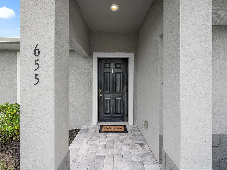 655 Chemstrand St E — Photo 5