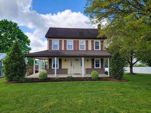 711 Fivepointville Rd