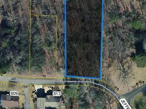 816 Jefferson Ave NE, Valdese, NC 28690