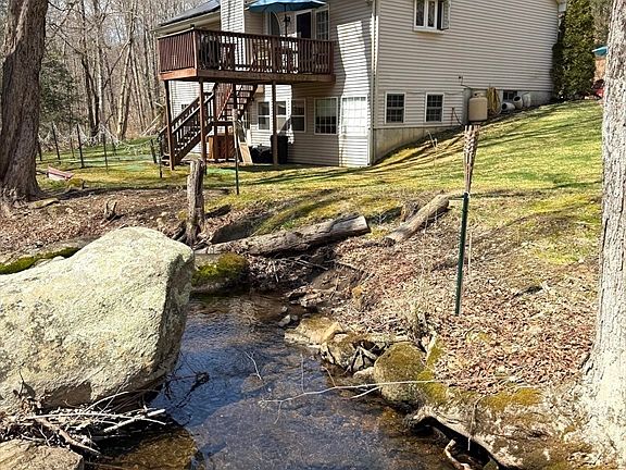 4th image of 1511 Dunhamtown Brimfield Rd