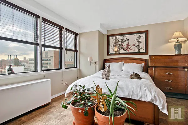 Sold by Halstead Real Estate | media 12