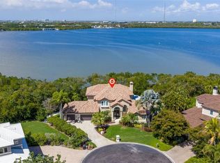1285 Gasparilla Dr NE, Saint Petersburg, FL 33702