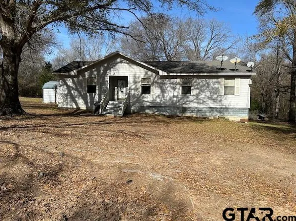 2277 Us Highway 84, Oakwood, TX 75855