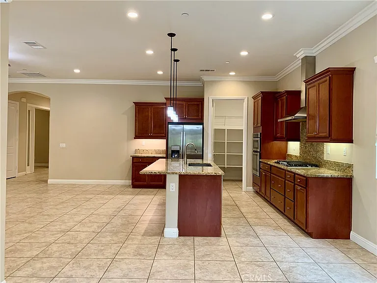 24648 Overlook Dr — Photo 4
