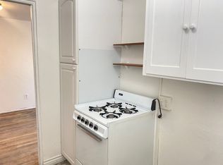 Charming Upstairs 1-Bedroom Just Steps Across the Footbridge to Hillcrest!, San Diego, CA 92103