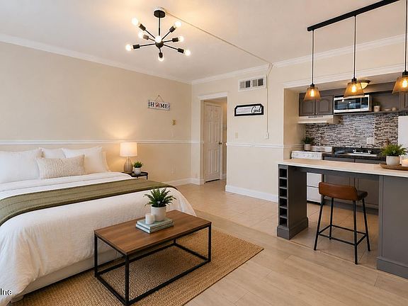 4th image of 311 W ASHLEY Street #1111
