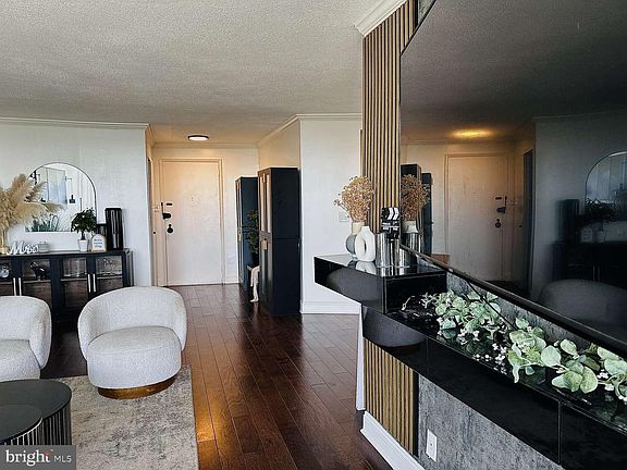 3rd image of 3900 Ford Rd APT 18K