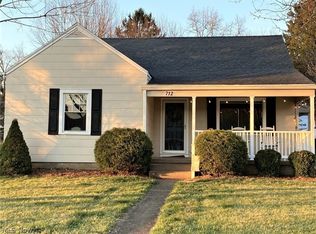 712 Lawton Rd, Marietta, OH 45750