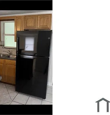 2 bed, 758 sqft, $1,370 — Photo 3