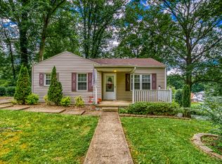 1400 Rock Rose Rd, Bristol, TN 37620