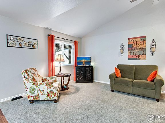 5th image of 510 N 28th Ave Ct