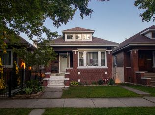 6011 S Albany Ave, Chicago, IL 60629