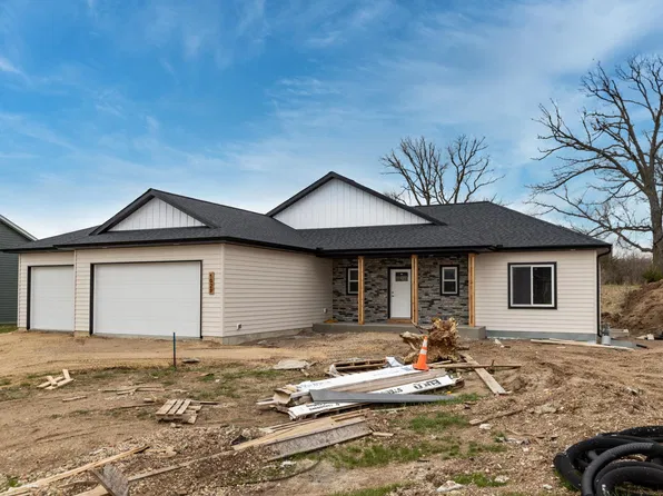 1029 Eagle Vista Ln, Lake City, MN 55041