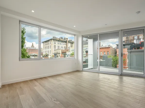 136 West Houston Street image 8 of 12