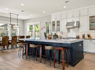 2801 Larkey Ln, Walnut Creek, CA 94597