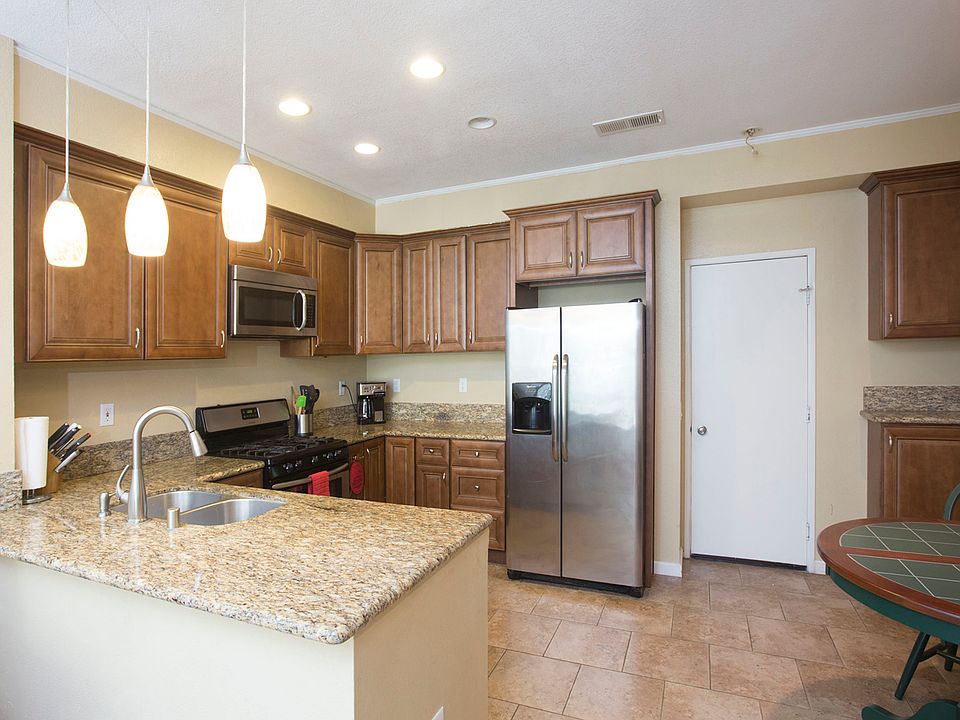 Gorgeous Gourmet Kitchen