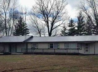 4944 N West Washington Schl Rd, Campbellsburg, IN 47108