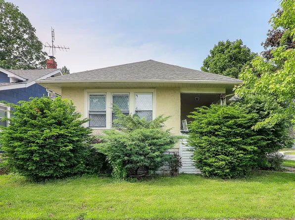 100 W Burlington Ave, Westmont, IL 60559