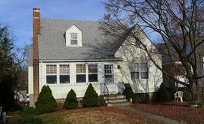 8 Hartford Ave, Greenwich, CT, 06830