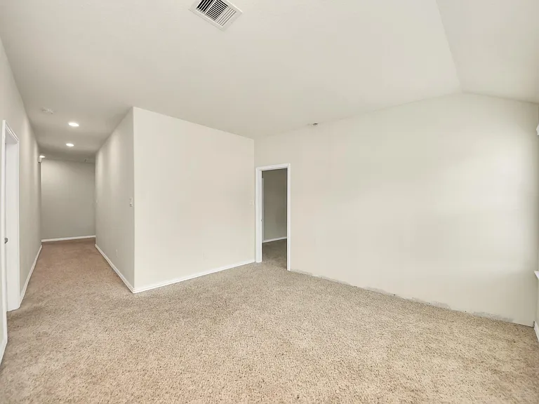 1437 Northwood Springs Dr — Photo 33