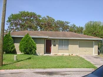 1st image of 1113 Green Lane Dr