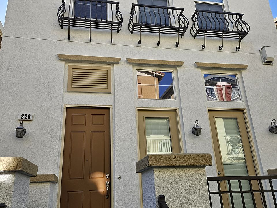 1st image of 320 Heritage View Trl