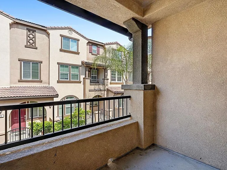 477 Prosperity Dr — Photo 22
