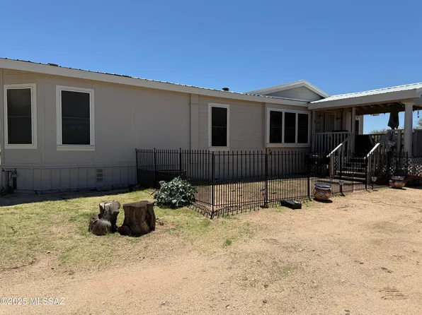 2720 W Blueflax Ln, Benson, AZ 85602