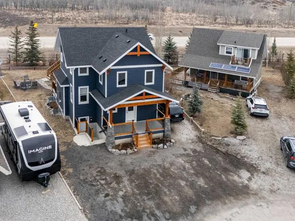 216 Cottageclub Cres, Rocky View County, AB T0L 1N0