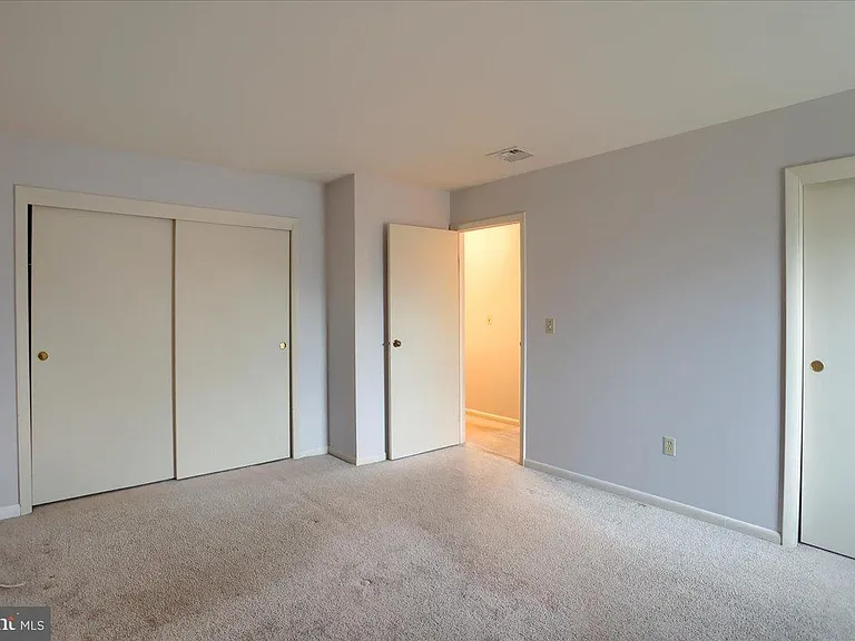 2712 Lisburn Rd #201 — Photo 17