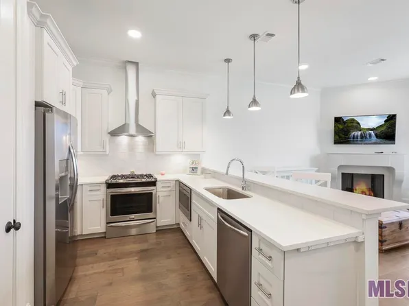 8211 Village Plaza Ct #2C, Baton Rouge, LA 70810