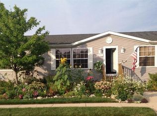 23036 Aspen Blvd, Chelsea, MI 48118