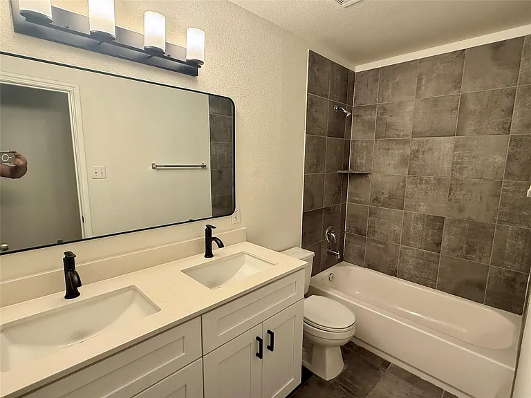 203 Northern Trl — Photo 23