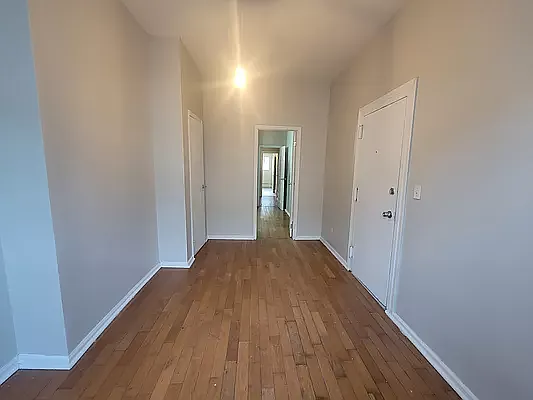 Rented by Friedman Mayer, LREB | media 5