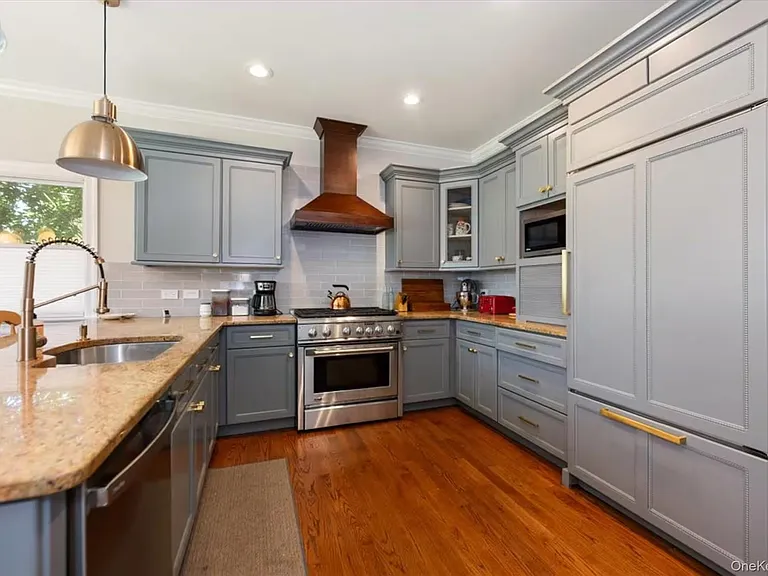 107 Puritan Dr — Photo 8