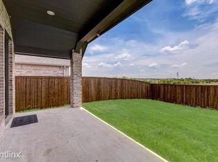1223R Rushcroft Way, Forney, TX 75126
