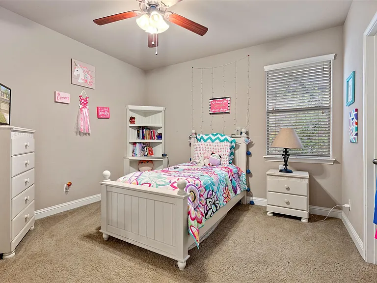 11125 Cherisse Dr — Photo 32
