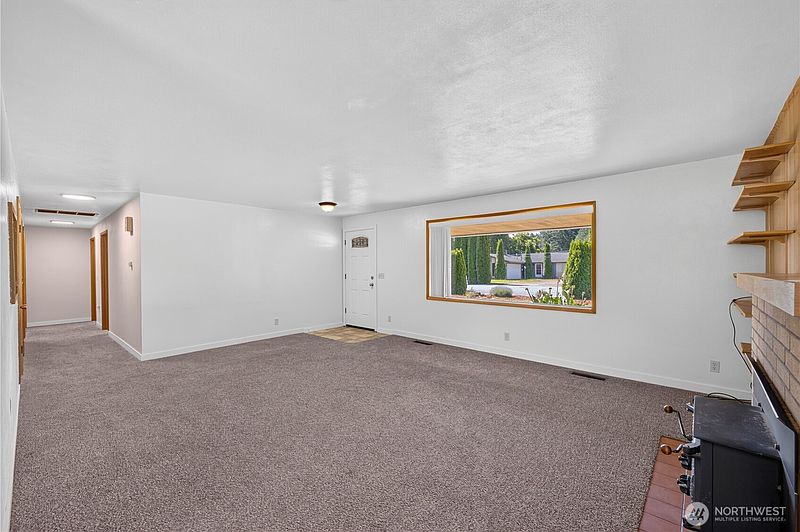 4th image of 1509 Avon Avenue