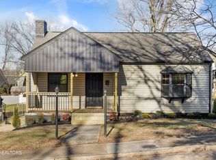 1515 McCroskey Ave, Knoxville, TN 37917