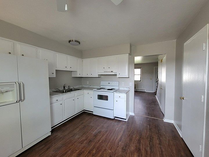 1st image of 5649 Ryewyck Dr