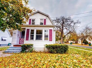 437 McComb St, Fort Atkinson, WI 53538