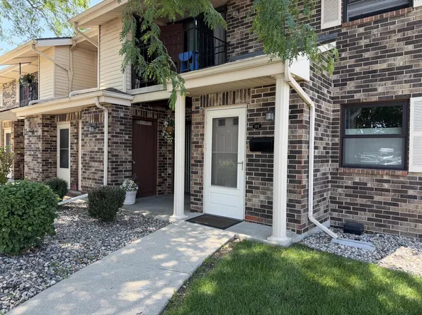 6840 Mariner DRIVE #102, Mount Pleasant, WI 53406