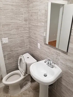 Rented by Home by Choice LLC | media 12