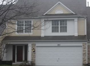 583 N Charter Hall Dr, Palatine, IL 60067