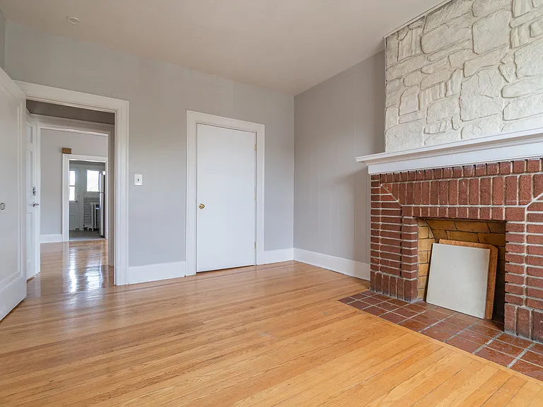 27 Stanwix Street — Photo 17